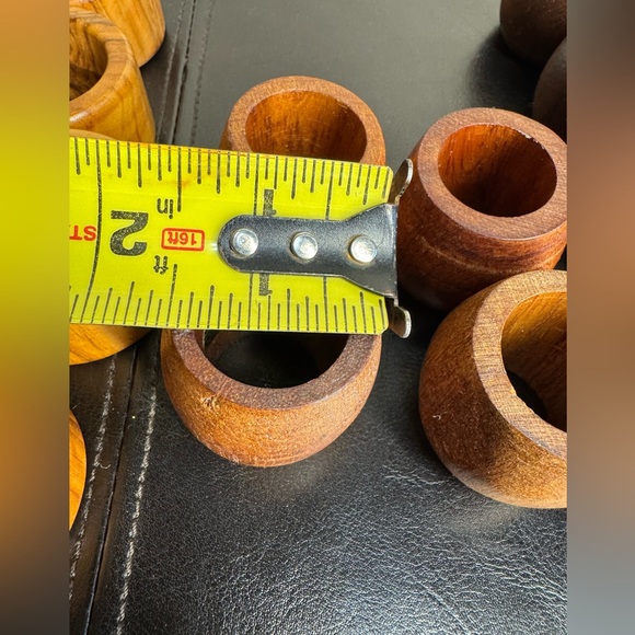 Lot Of 20 Vintage light & Dark Wood Napkin Rings 1.5” Round Mid Century Modern - Picture 8 of 10